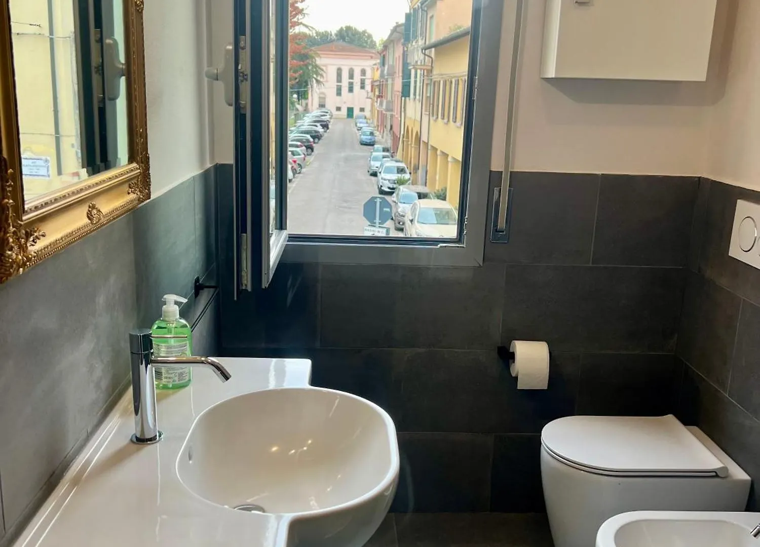 Il Torrione Casa Difronte A Grandi Giardini Villa Castel Bolognese